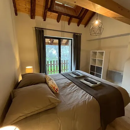 Spacious Town House In The Center Of Le Bourg D'Oisans Exterior photo